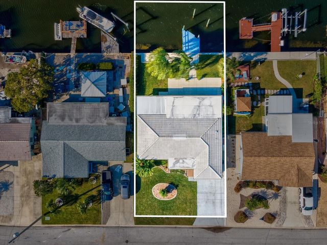 12637 4TH ISLE, Hudson, FL 34667