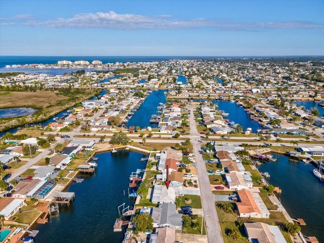 12637 4TH ISLE, Hudson, FL 34667