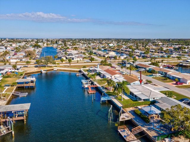 12637 4TH ISLE, Hudson, FL 34667