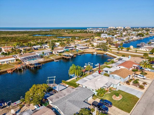 12637 4TH ISLE, Hudson, FL 34667