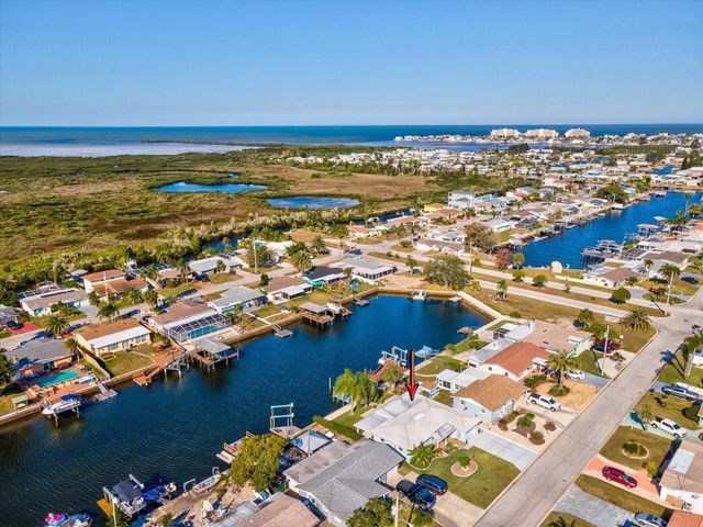 12637 4TH ISLE, Hudson, FL 34667