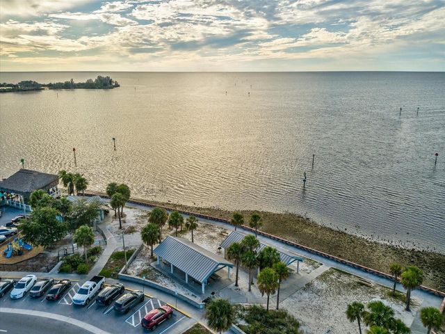 12637 4TH ISLE, Hudson, FL 34667