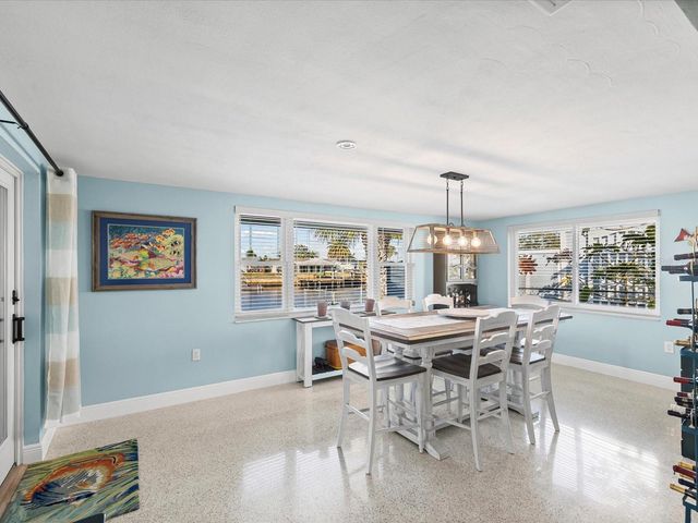 12637 4TH ISLE, Hudson, FL 34667