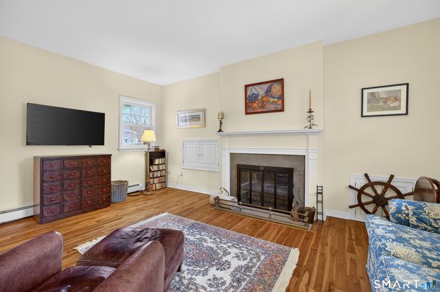 45 Quanaduck Road, Stonington, CT 06378