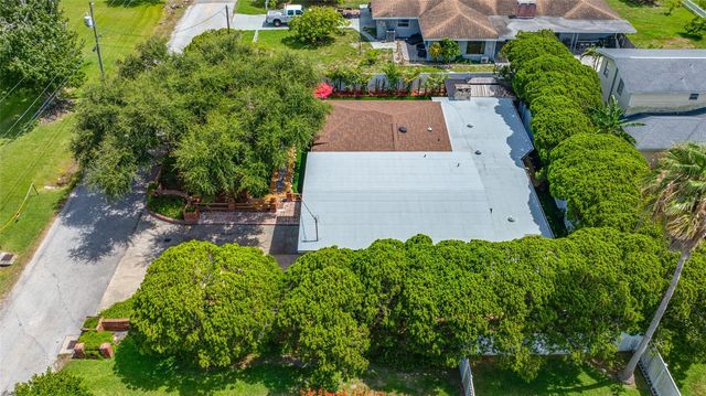 1488 LACONIA DRIVE E, Clearwater, FL 33764