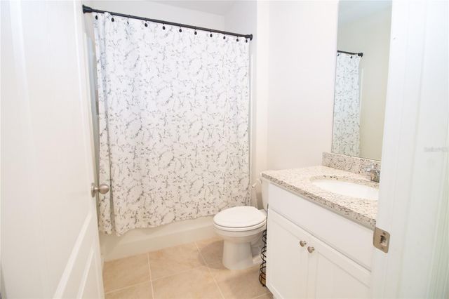 3033 BEAU LOOP, Tavares, FL 32778