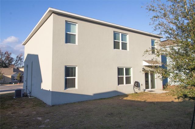 3033 BEAU LOOP, Tavares, FL 32778