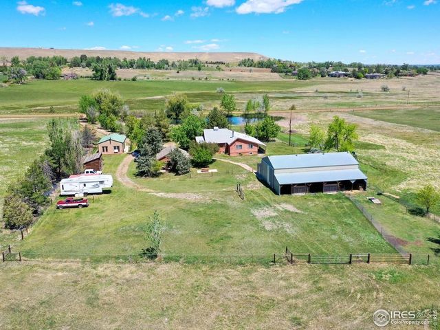5196 Oxford Rd, Longmont, CO 80503