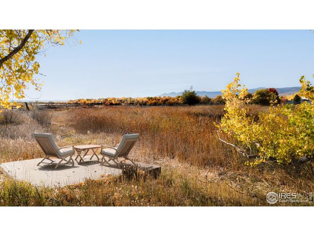 5196 Oxford Rd, Longmont, CO 80503