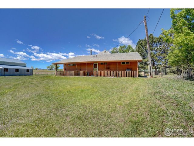 5196 Oxford Rd, Longmont, CO 80503