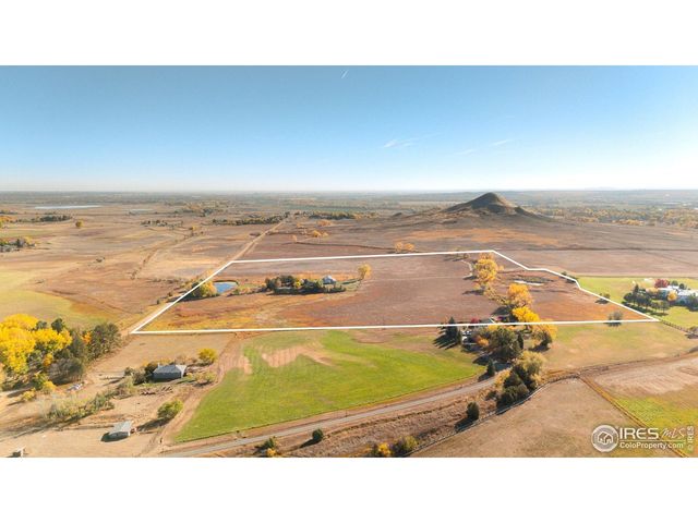 5196 Oxford Rd, Longmont, CO 80503