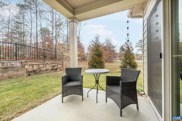 360 WINDING RD, Keswick, VA 22947