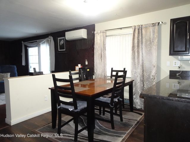 12 Kline Street, Hudson, NY 12534