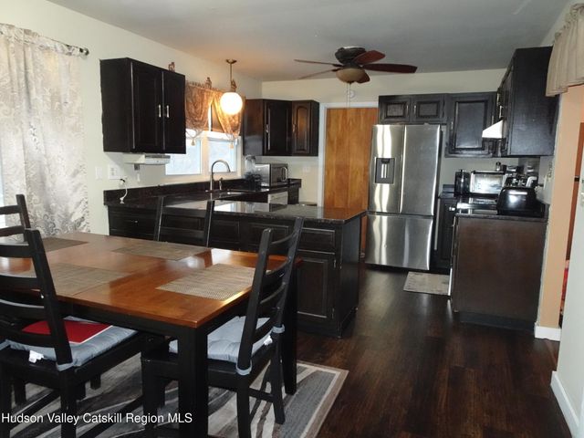 12 Kline Street, Hudson, NY 12534