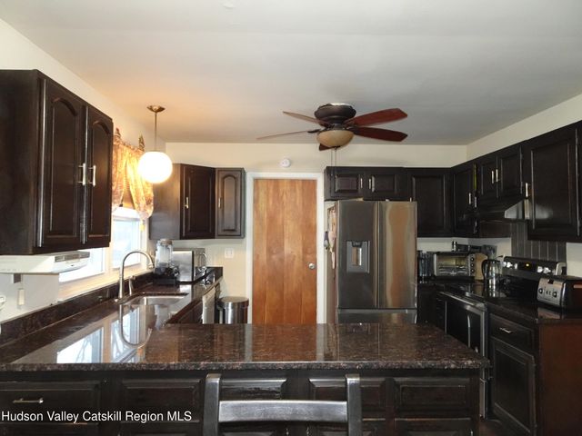 12 Kline Street, Hudson, NY 12534