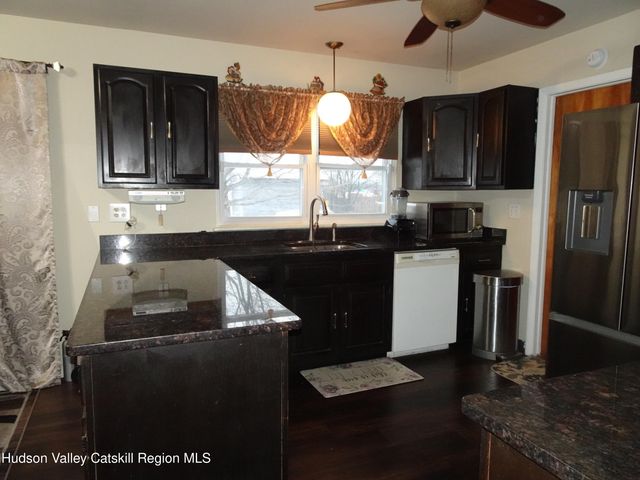 12 Kline Street, Hudson, NY 12534