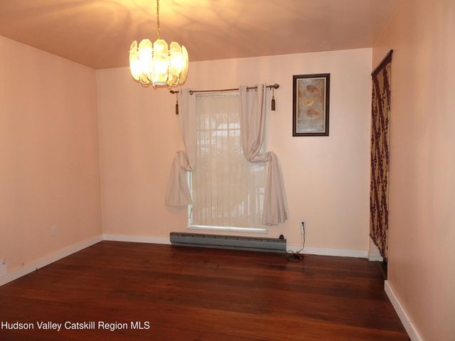 12 Kline Street, Hudson, NY 12534