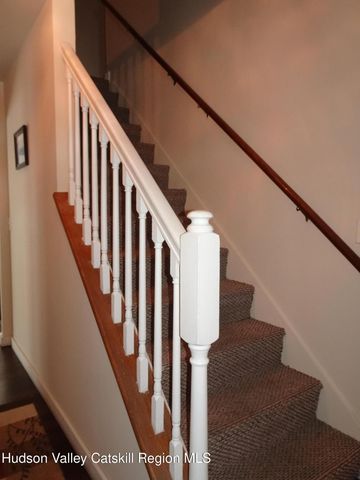 12 Kline Street, Hudson, NY 12534