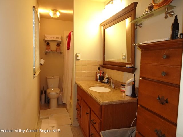 12 Kline Street, Hudson, NY 12534