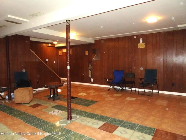 12 Kline Street, Hudson, NY 12534