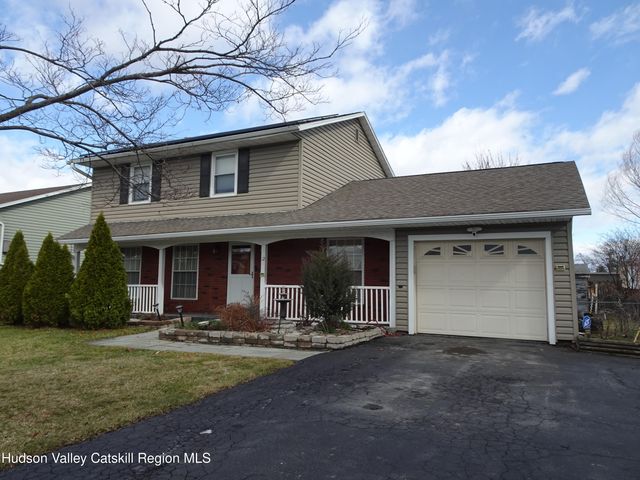 12 Kline Street, Hudson, NY 12534