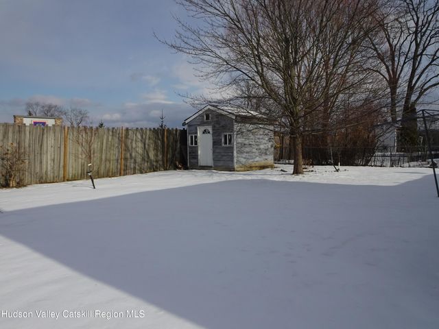 12 Kline Street, Hudson, NY 12534