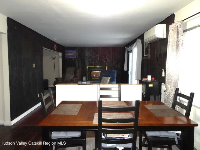 12 Kline Street, Hudson, NY 12534