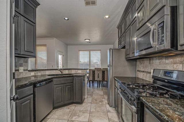 7121 Cherokee Court, Warr Acres, OK 73132