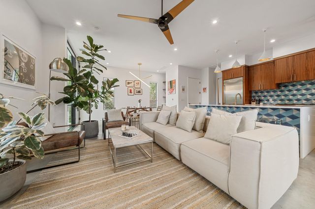 2509 Durwood ST A, Austin, TX 78704