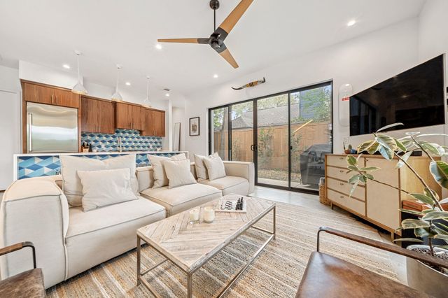 2509 Durwood ST A, Austin, TX 78704