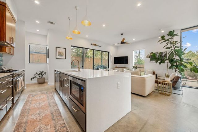 2509 Durwood ST A, Austin, TX 78704