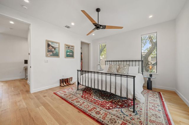 2509 Durwood ST A, Austin, TX 78704