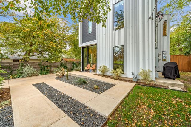 2509 Durwood ST A, Austin, TX 78704