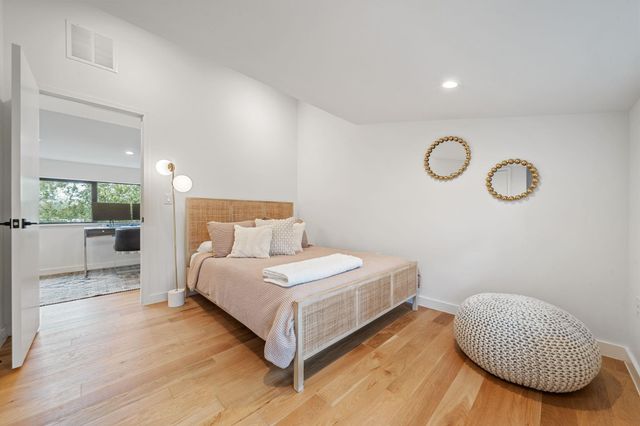 2509 Durwood ST A, Austin, TX 78704