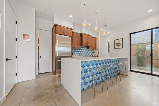 2509 Durwood ST A, Austin, TX 78704