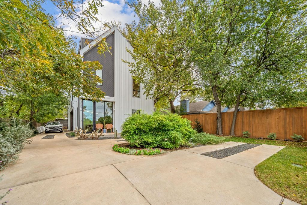 2509 Durwood ST A, Austin, TX 78704