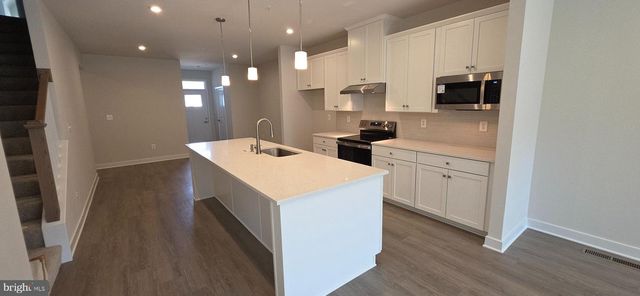 5234 HELTON DR, Sykesville, MD 21784