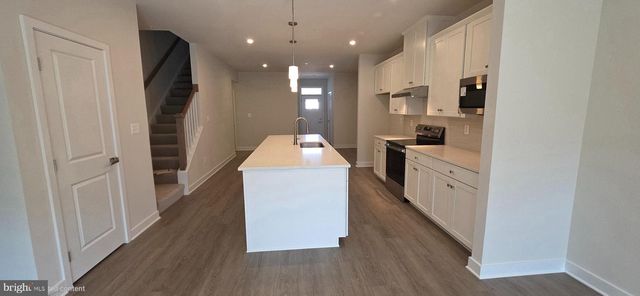 5234 HELTON DR, Sykesville, MD 21784