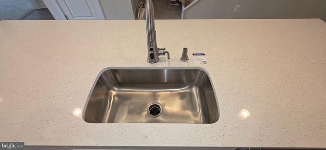 5234 HELTON DR, Sykesville, MD 21784