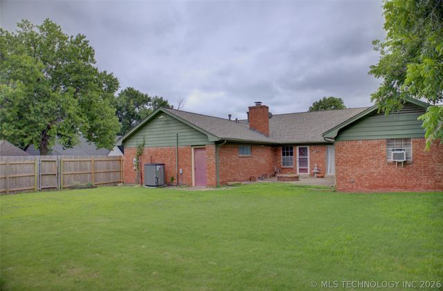 4739 S Lakewood Avenue, Tulsa, OK 74135