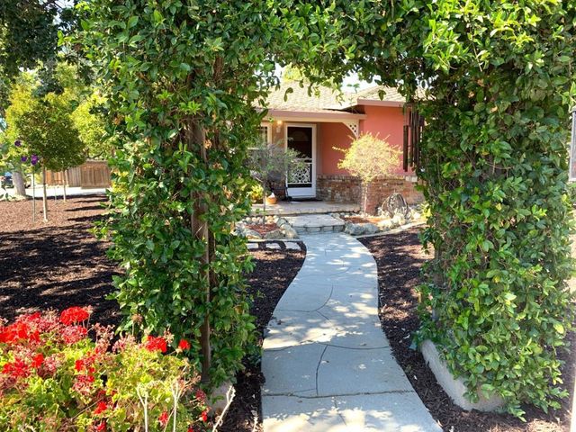 4001 Golf Drive, San Jose, CA 95127
