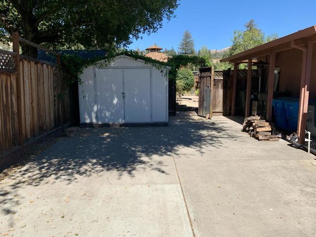4001 Golf Drive, San Jose, CA 95127