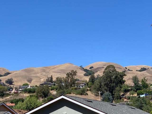 4001 Golf Drive, San Jose, CA 95127