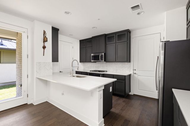 4412 Tilley ST A, Austin, TX 78723