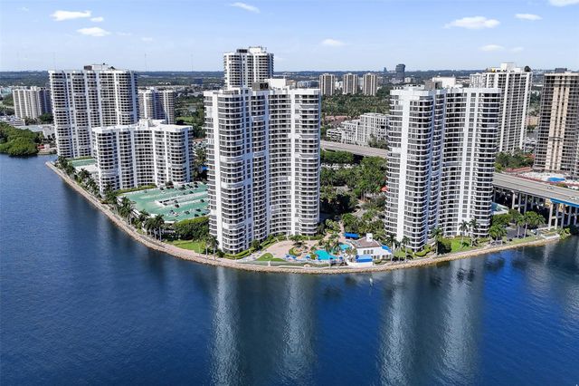 19101 NE 36th Court 1709, Aventura, FL 33180