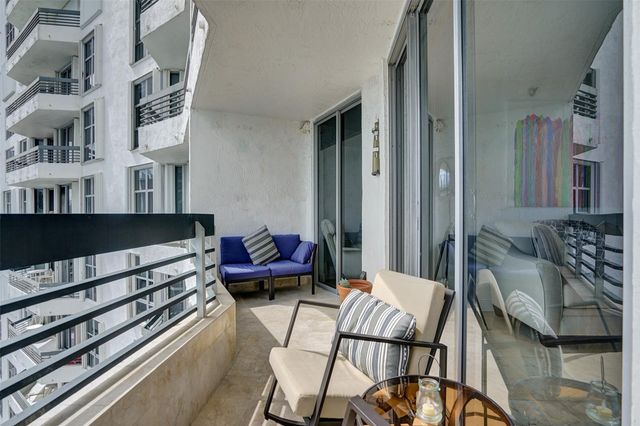 19101 NE 36th Court 1709, Aventura, FL 33180