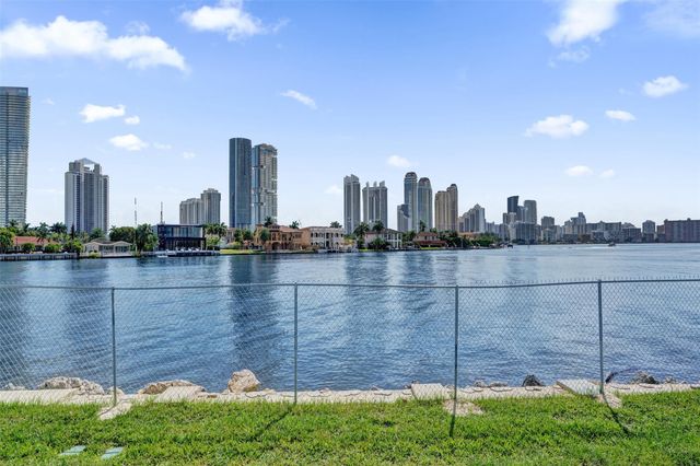 19101 NE 36th Court 1709, Aventura, FL 33180