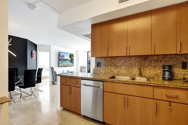 19101 NE 36th Court 1709, Aventura, FL 33180