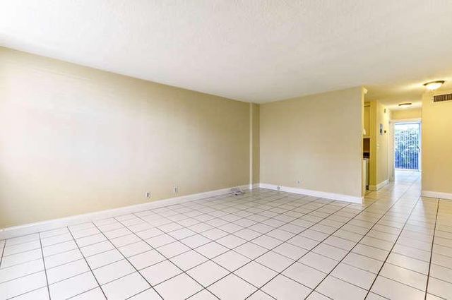 917 N Flagler Drive 102, West Palm Beach, FL 33401