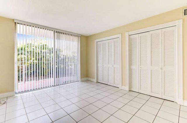 917 N Flagler Drive 102, West Palm Beach, FL 33401